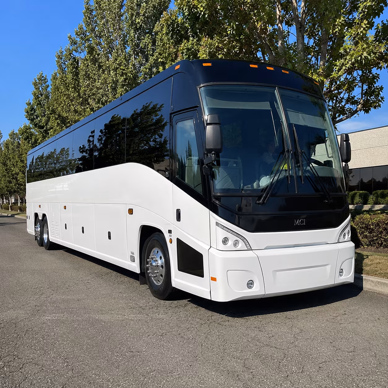book the perfect ride for your next field trip 3
