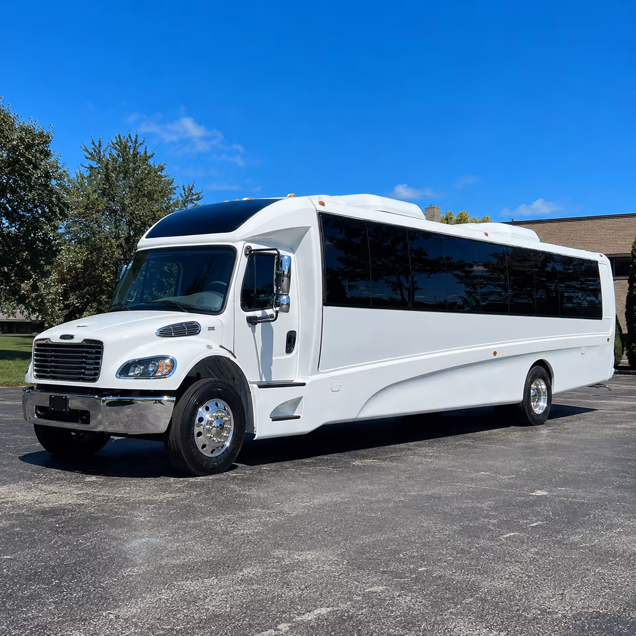 escondido 18 passenger minibus