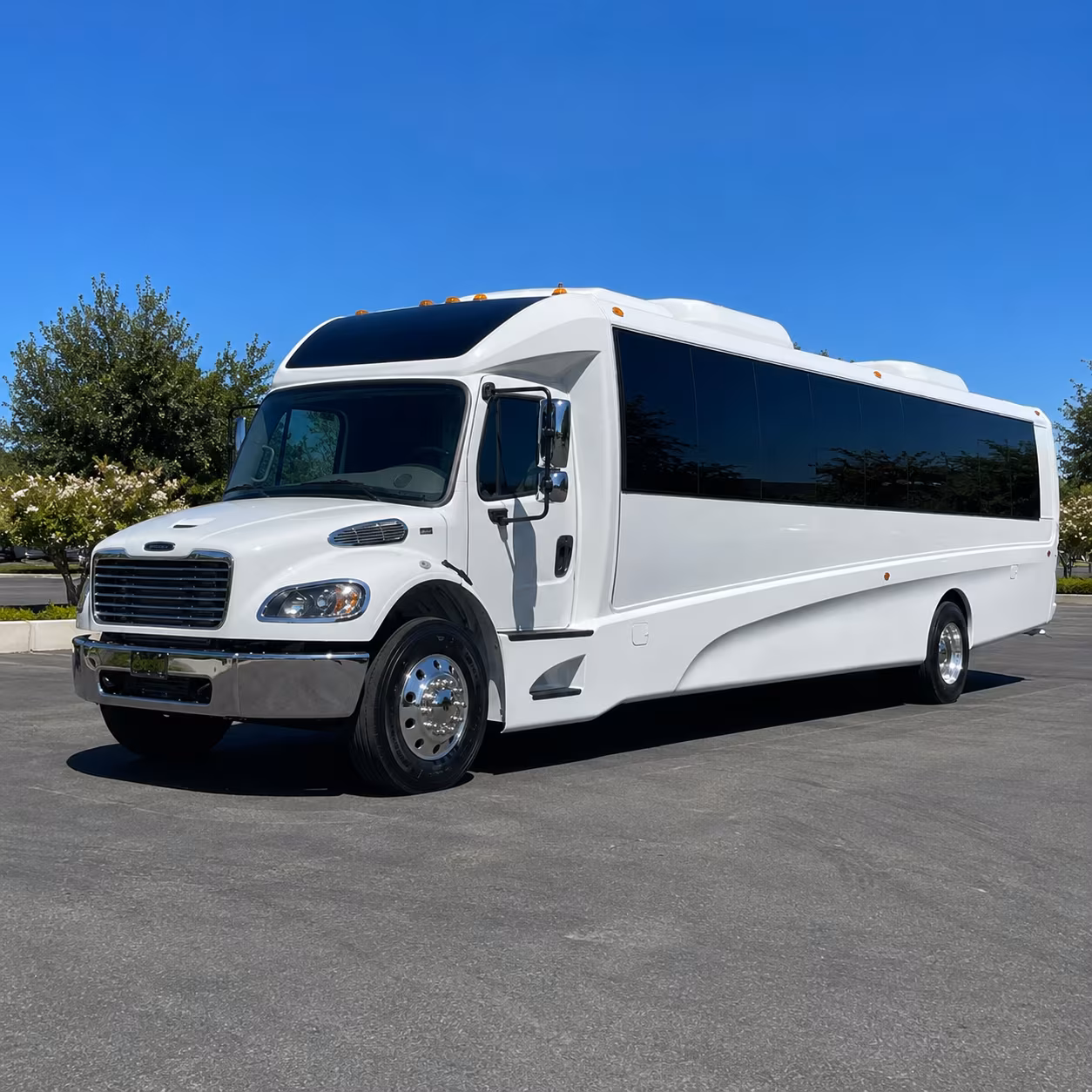 minibuses for arts and cultural field trips around escondido