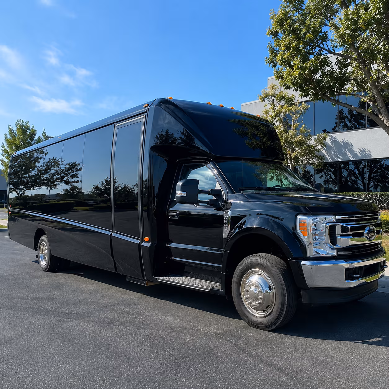 minibuses for corporate airport transfers between escondido and san